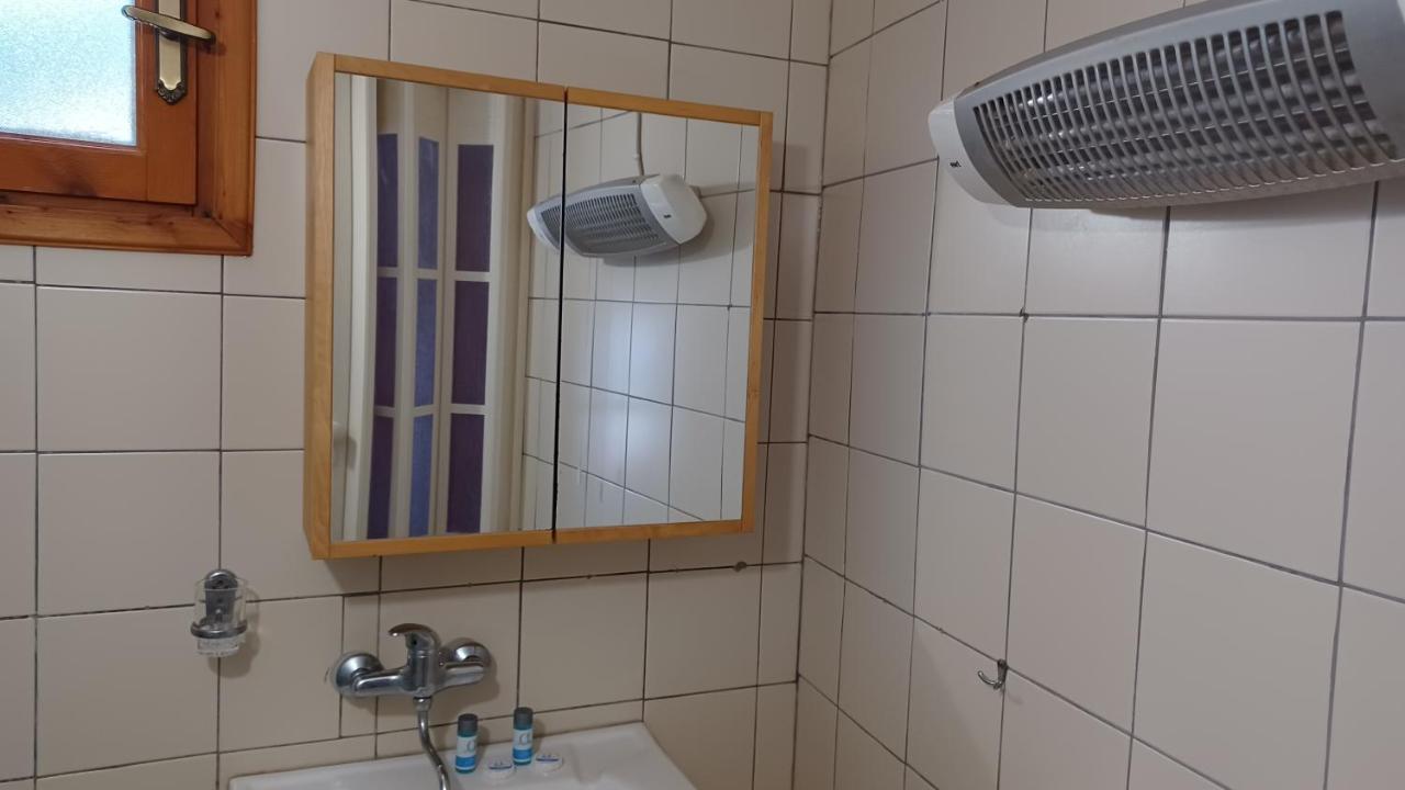 Island House In Elika - Marathias Apartman Kültér fotó
