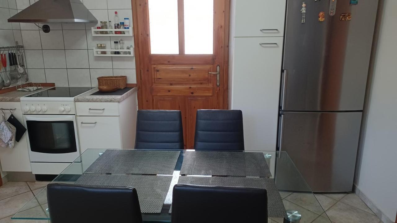 Island House In Elika - Marathias Apartman Kültér fotó
